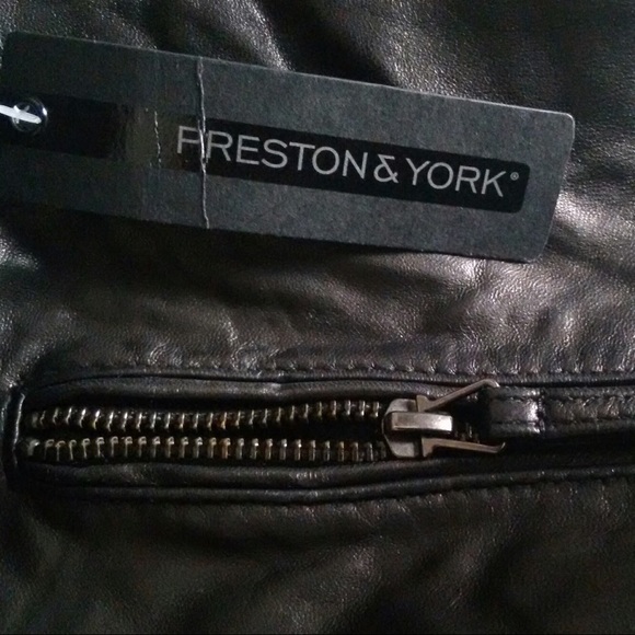 🔥 🆕Genuine Leather Moto Vest - Picture 6 of 7